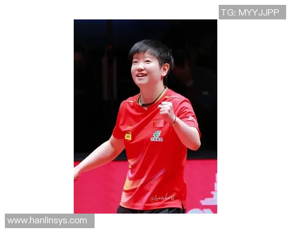 国乒全新公式照曝光：孙颖莎意气风发香甜又心爱，梁靖崑变瘦显着